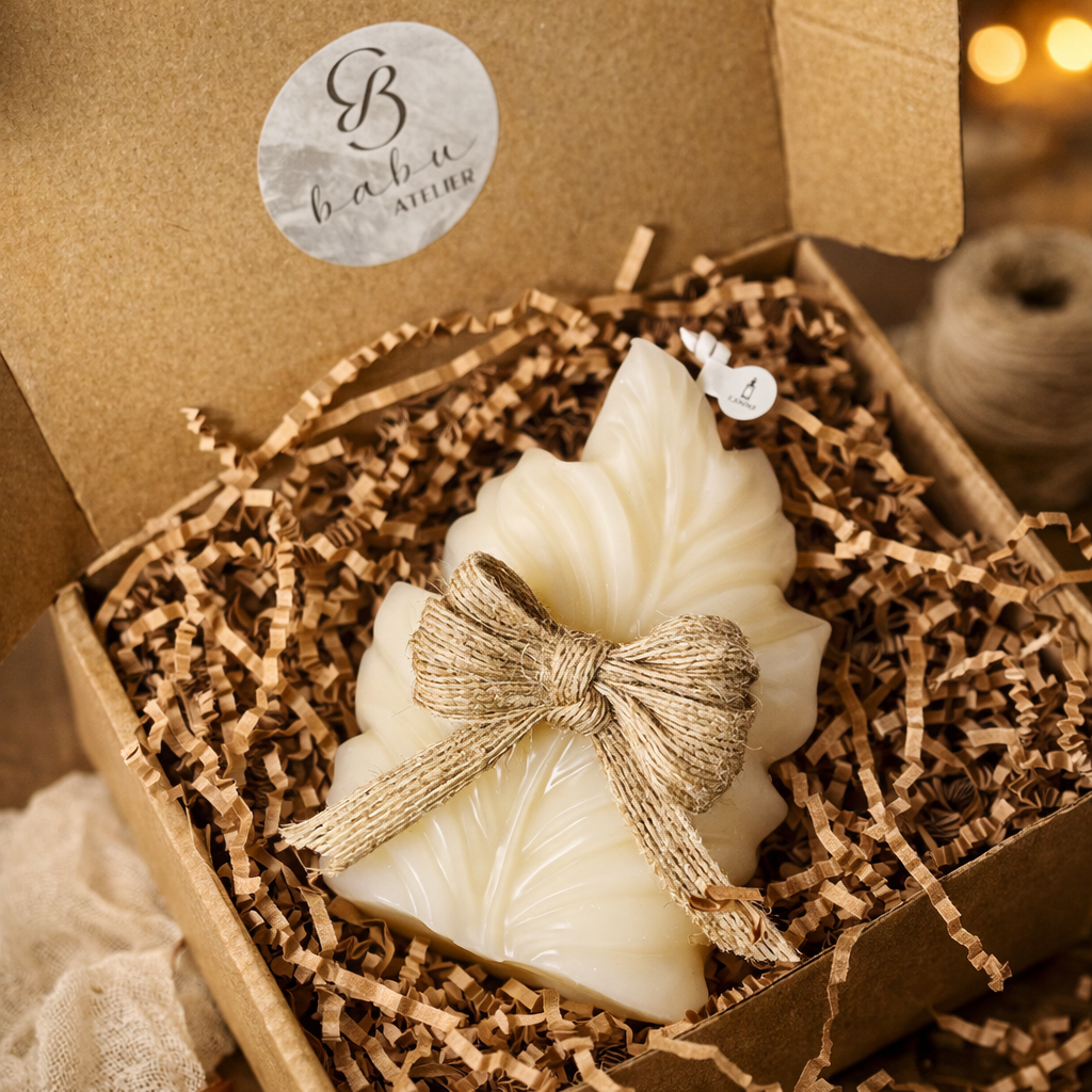 Vanilya Kokulu Yaprak Form Dekoratif Mum | El Yapımı 14 cm